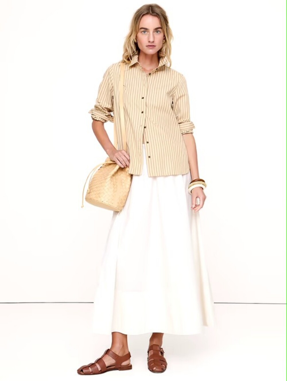 Banana Republic The Everyday Shirt in Cotton Poplin Womens S Long Sleeve Button